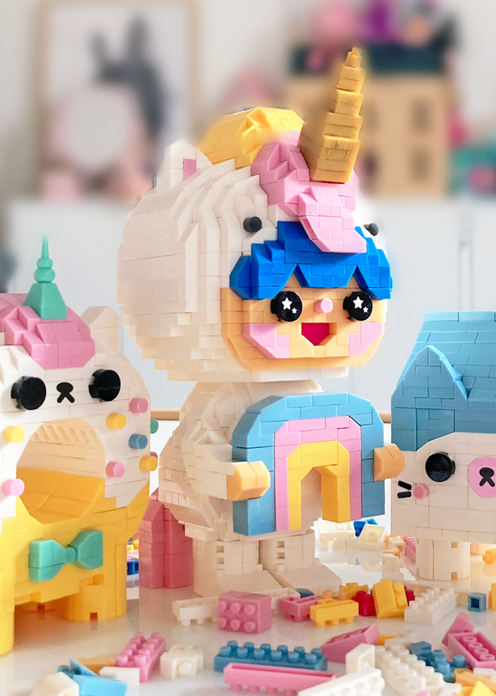 Momiji - Rainbow Unicorn mini-bricks