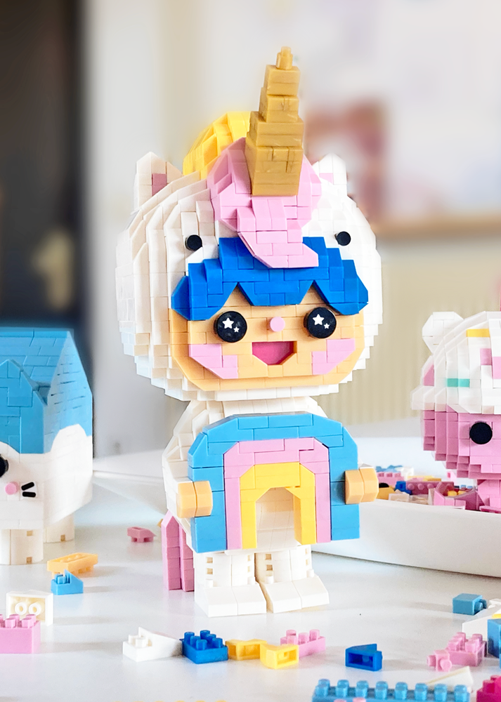 Momiji - Rainbow Unicorn mini-bricks